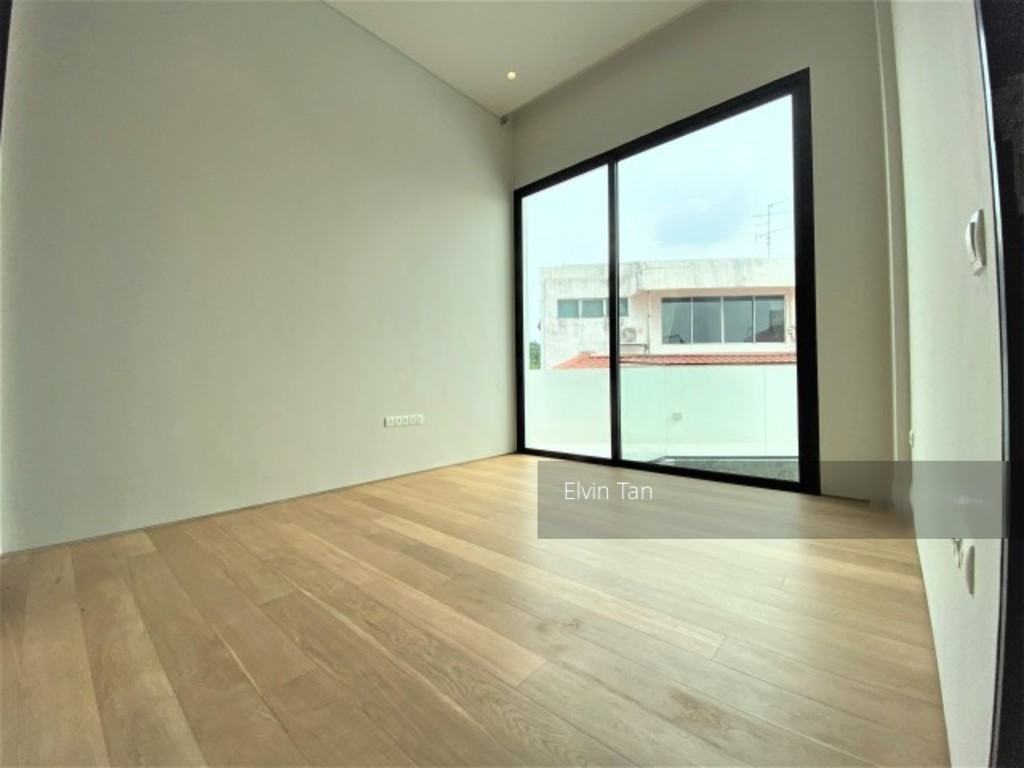 Tamarind Road (D28), Detached #215300571